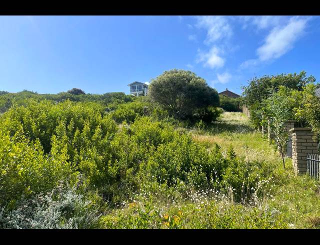 1,020M² VACANT LAND FOR SALE IN DANA BAY